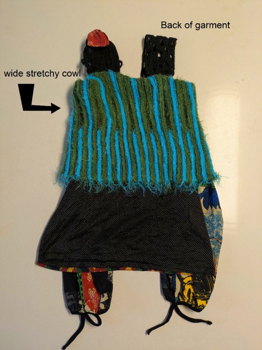 Save the Queen Mesh Print Cowl Neck Top sz Small | Italian Whimsigoth Fairy - Picture 3 of 10